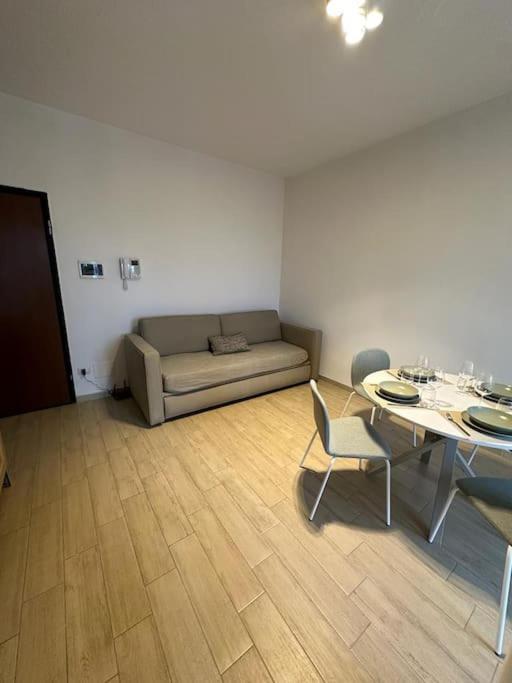 Ferienwohnung Bam House - Milano Romolo Exterior foto